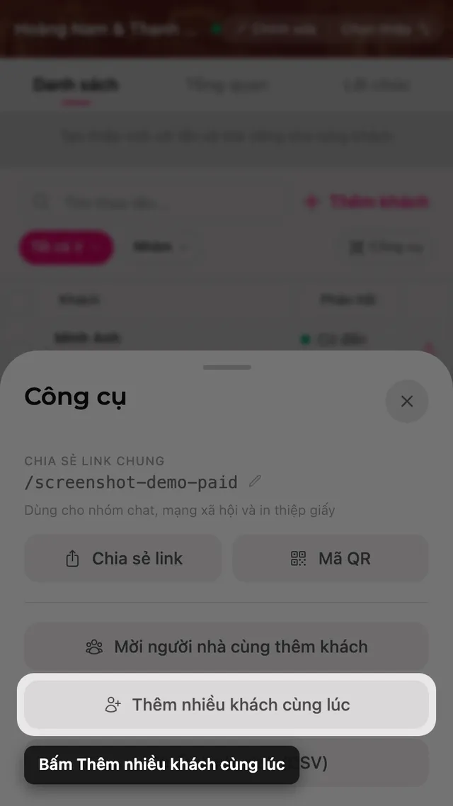 Nút Thêm nhiều khách trong bảng Công cụ